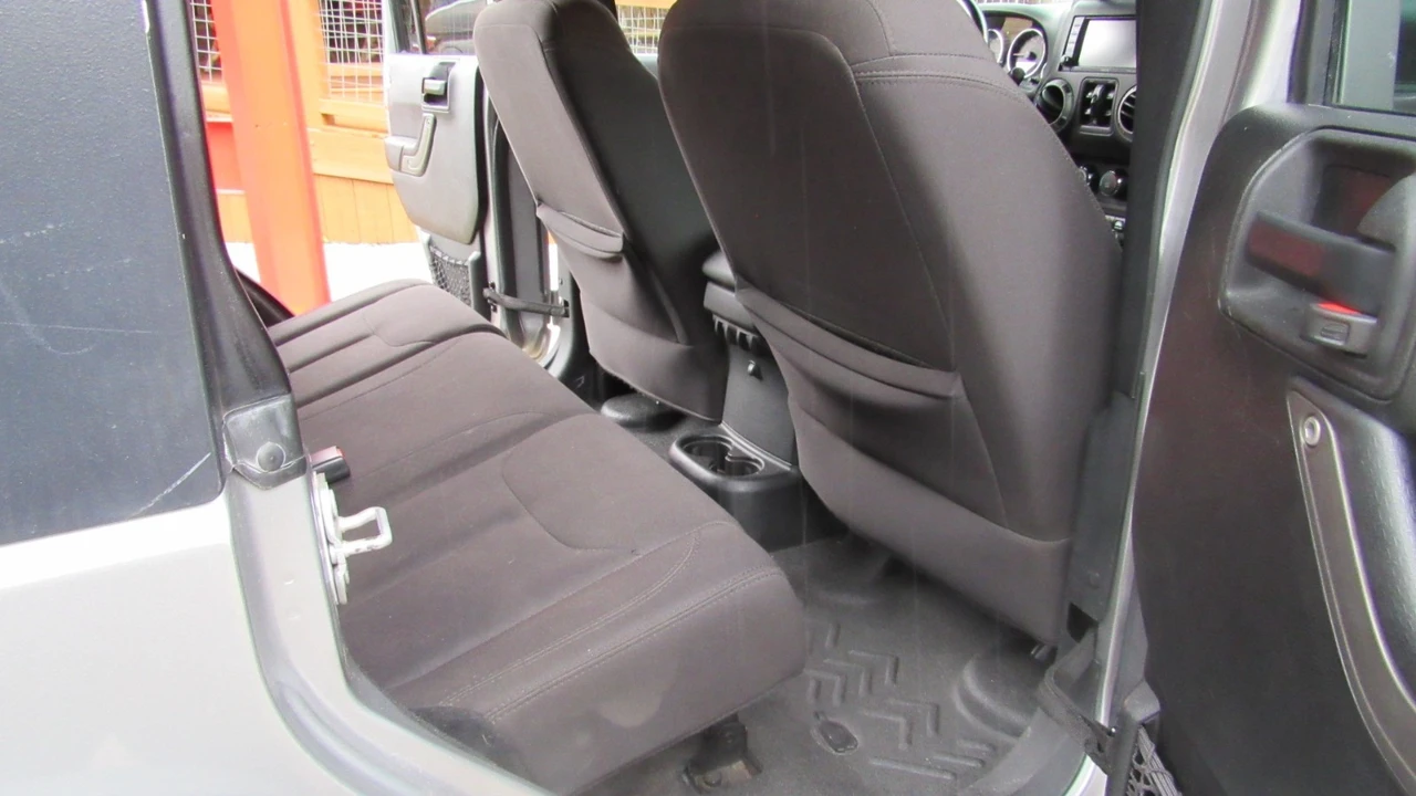 2017 Jeep JK Wrangler - Image 13 of 25