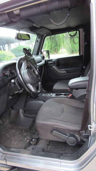 2017 Jeep JK Wrangler - Image 6 of 25