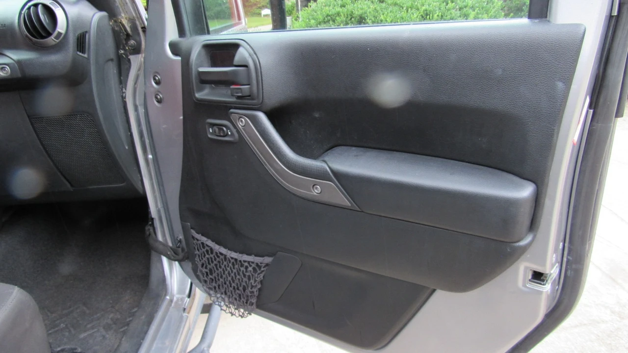 2017 Jeep JK Wrangler - Image 12 of 25