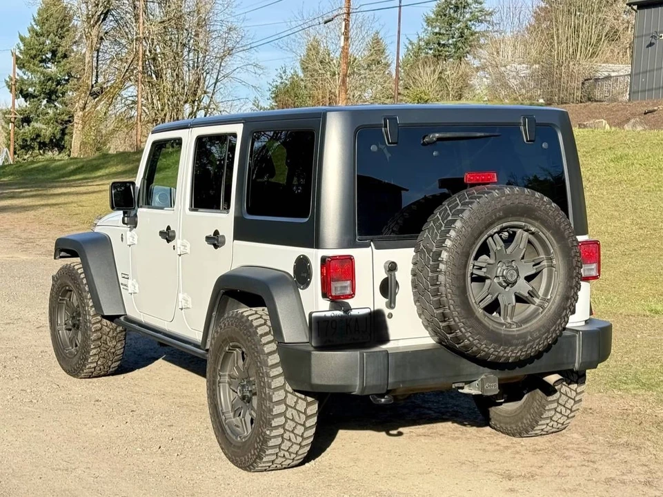 2017 Jeep JK Wrangler - Image 5 of 11