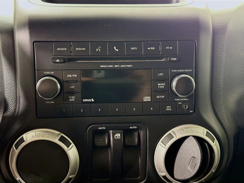 2017 Jeep JK Wrangler - Image 15 of 21