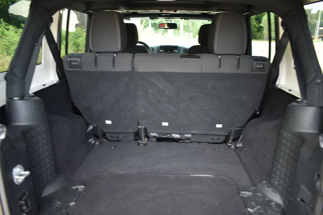 2017 Jeep JK Wrangler - Image 13 of 20