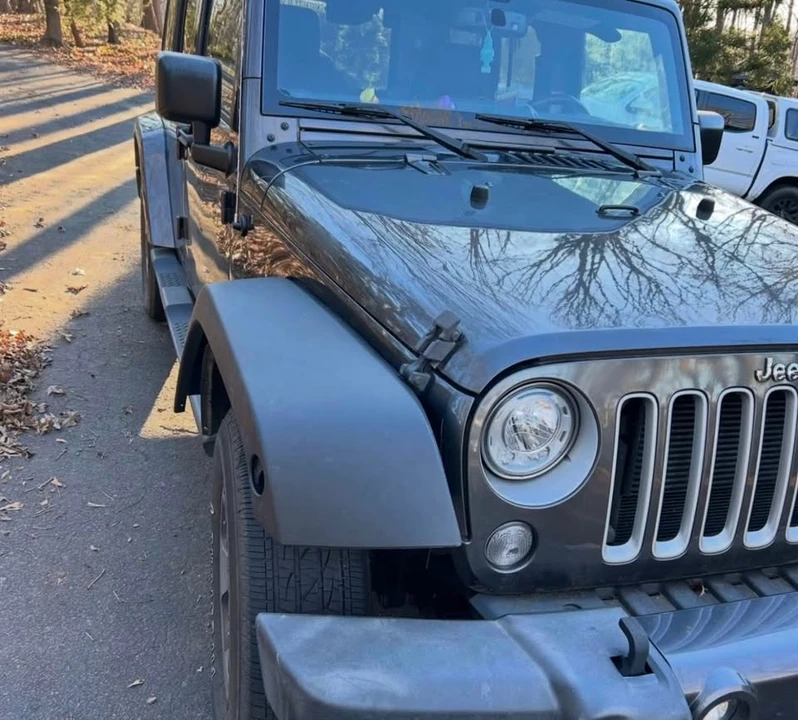 2017 Jeep JK Wrangler - Image 2 of 9