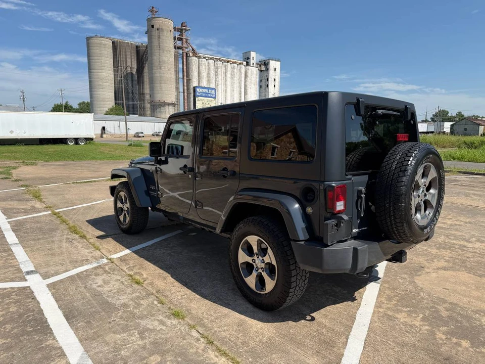 2017 Jeep JK Wrangler - Image 5 of 13