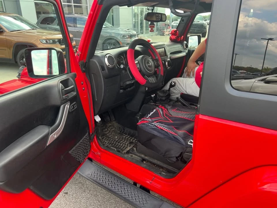 2017 Jeep JK Wrangler - Image 4 of 9