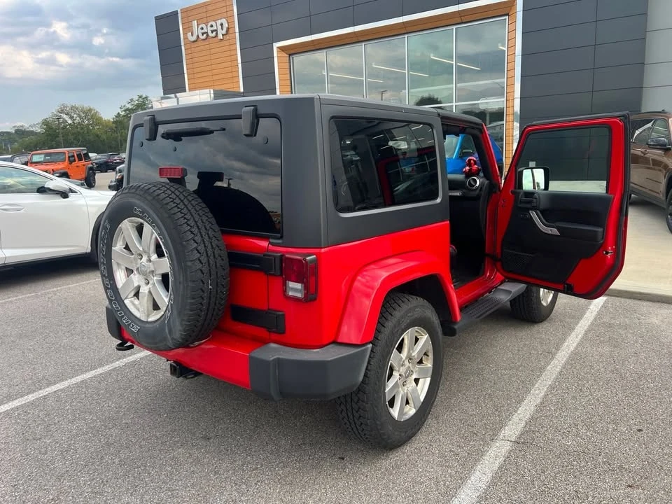 2017 Jeep JK Wrangler - Image 8 of 9