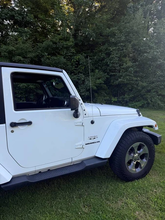 2017 Jeep JK Wrangler - Image 2 of 21