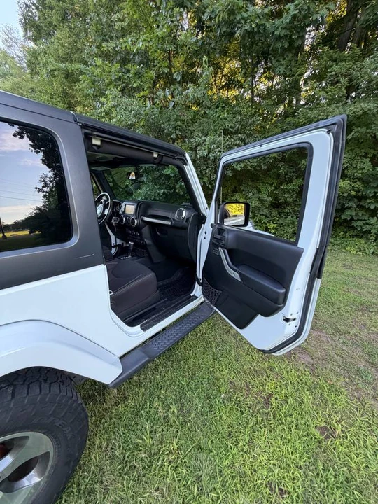 2017 Jeep JK Wrangler - Image 20 of 21