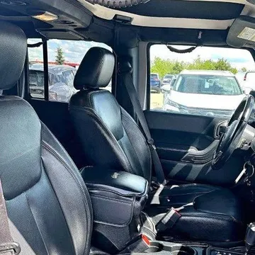 2017 Jeep Wrangler Sahara