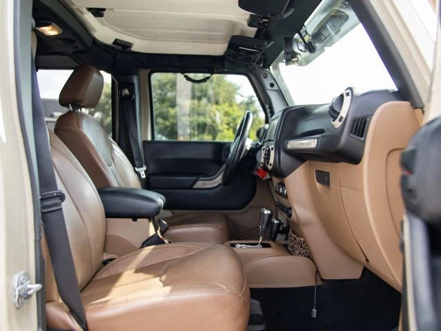 2017 Jeep JK Wrangler - Image 24 of 31