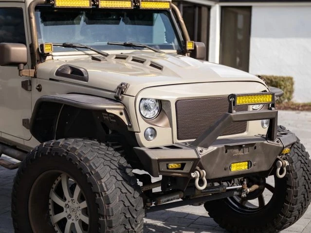 2017 Jeep JK Wrangler - Image 3 of 31