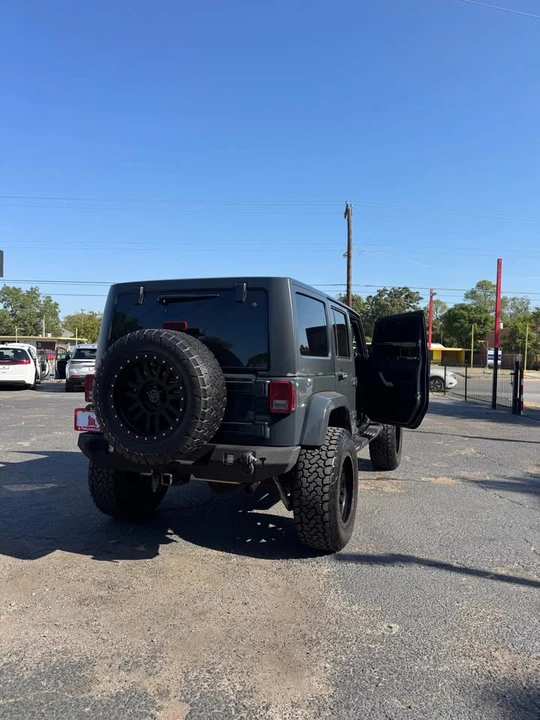2017 Jeep JK Wrangler - Image 7 of 9