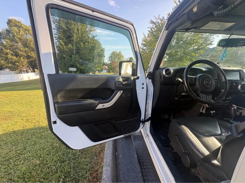 2017 Jeep JK Wrangler - Image 6 of 7