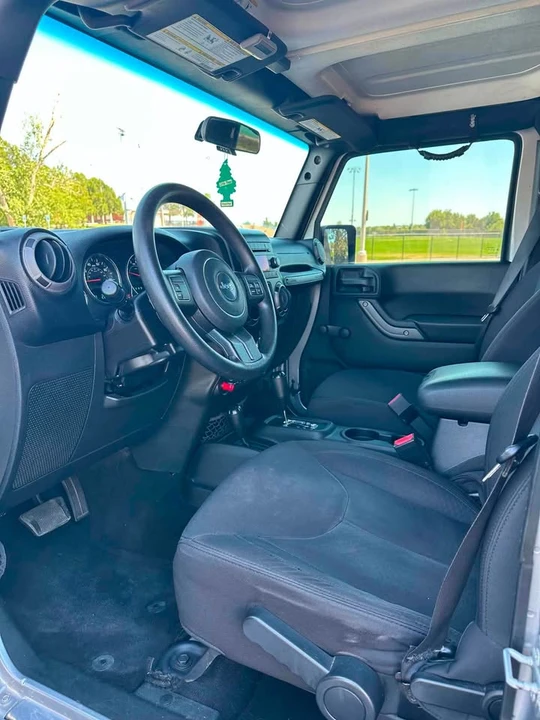 2017 Jeep JK Wrangler - Image 9 of 11