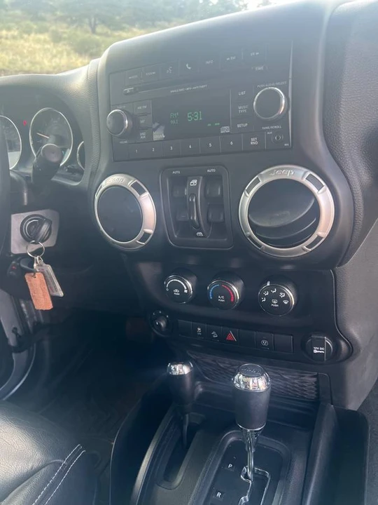 2017 Jeep JK Wrangler - Image 9 of 12