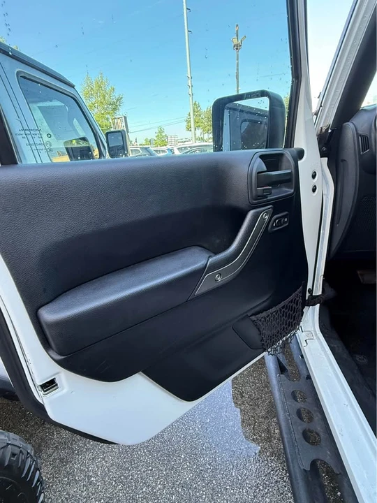 2017 Jeep JK Wrangler - Image 9 of 11