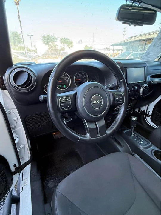 2017 Jeep JK Wrangler - Image 8 of 11