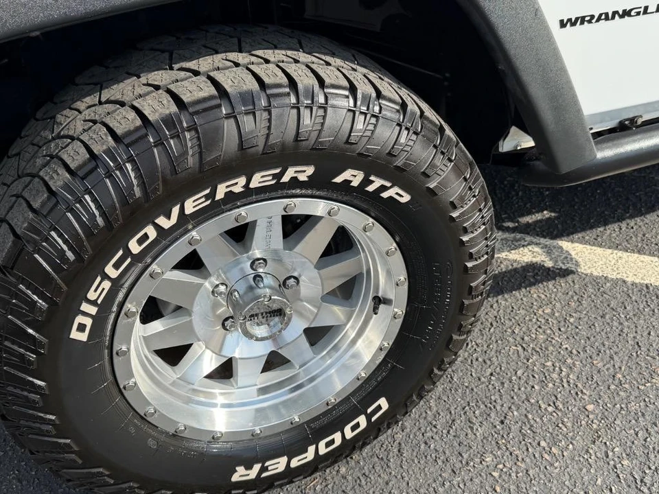 2017 Jeep JK Wrangler - Image 4 of 21