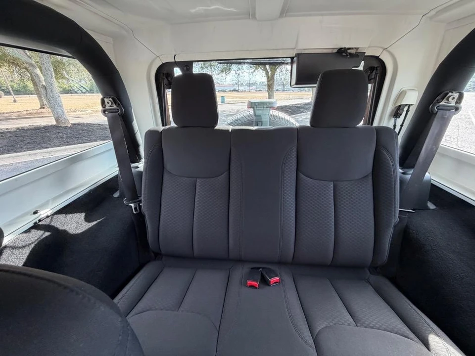 2017 Jeep JK Wrangler - Image 19 of 21