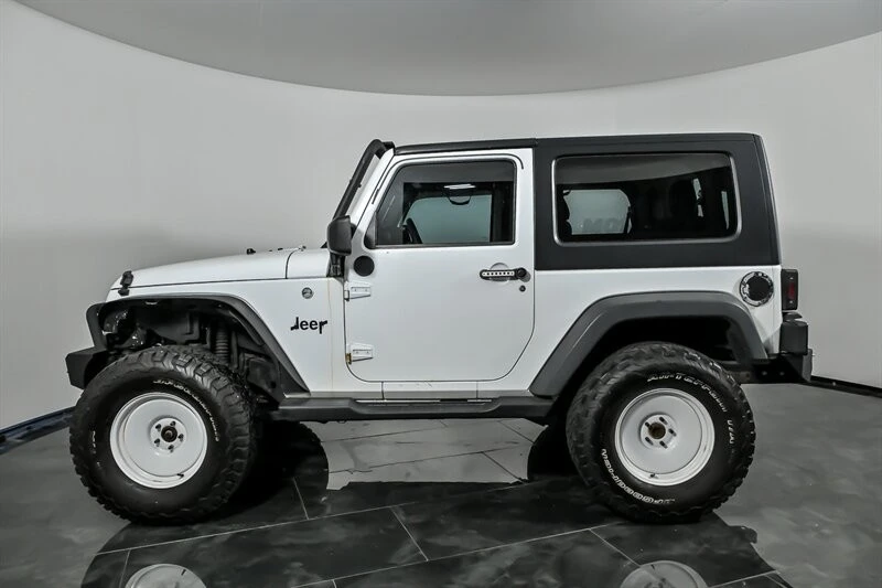 2017 Jeep JK Wrangler - Image 6 of 27