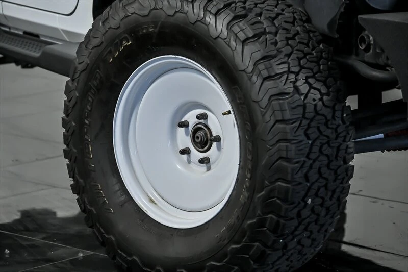 2017 Jeep JK Wrangler - Image 3 of 27
