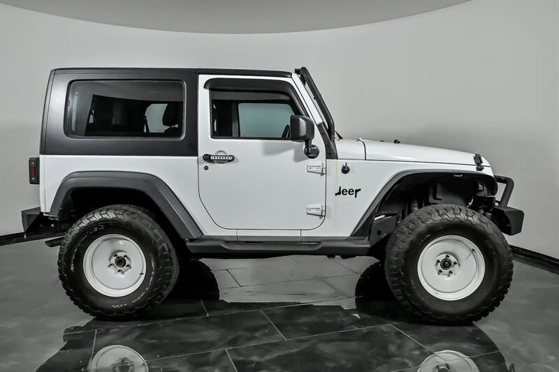 2017 Jeep JK Wrangler - Image 10 of 27