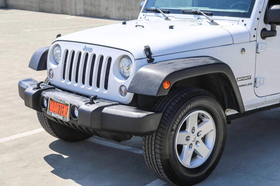 2017 Jeep JK Wrangler - Image 27 of 31