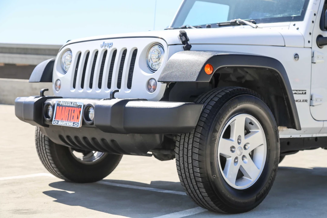 2017 Jeep JK Wrangler - Image 28 of 31