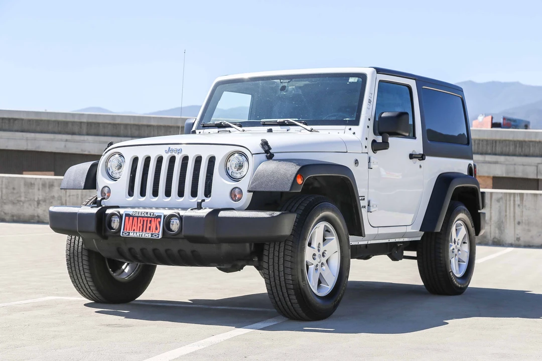 2017 Jeep JK Wrangler - Image 2 of 31