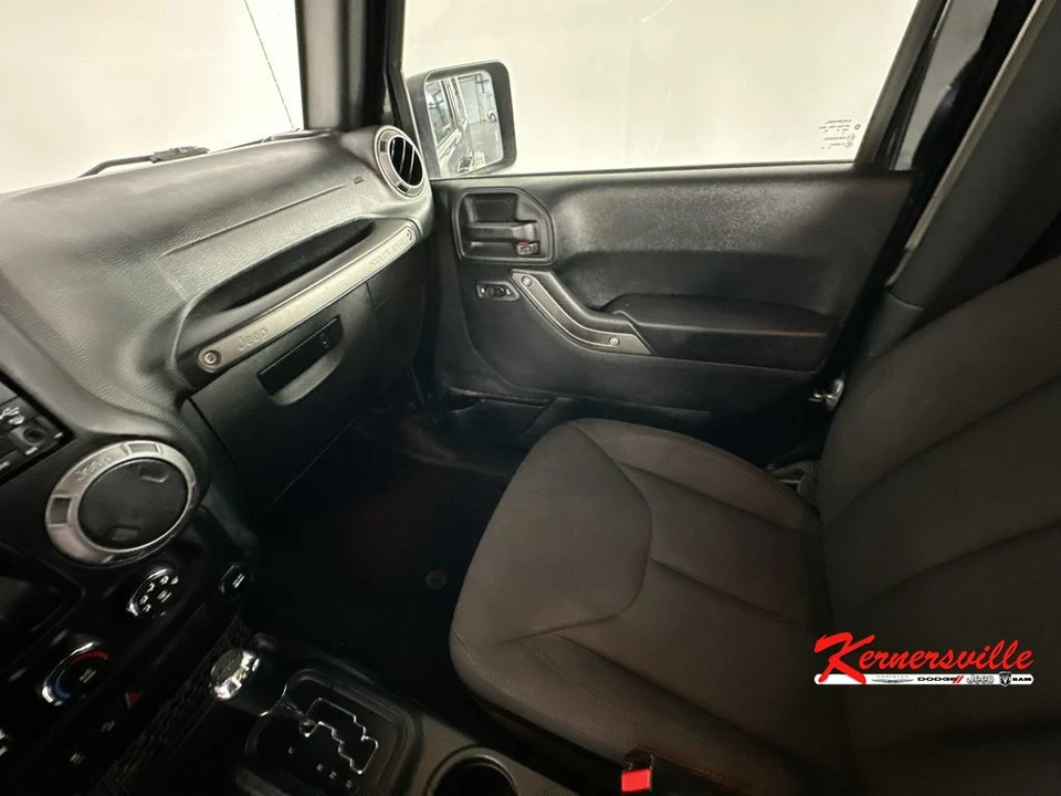 2017 Jeep JK Wrangler - Image 11 of 24