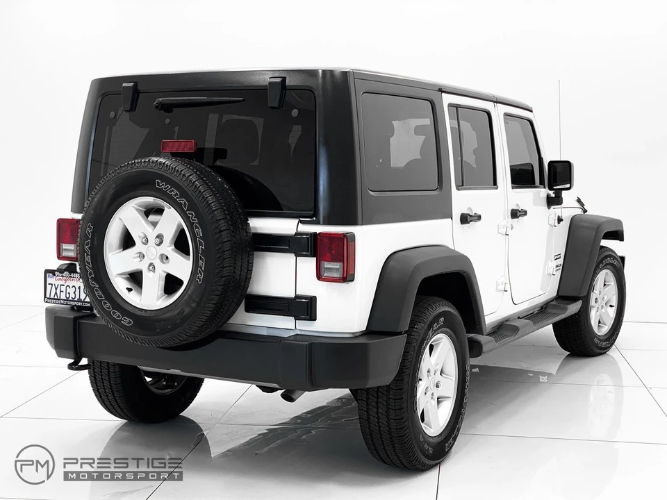 2017 Jeep JK Wrangler - Image 6 of 31