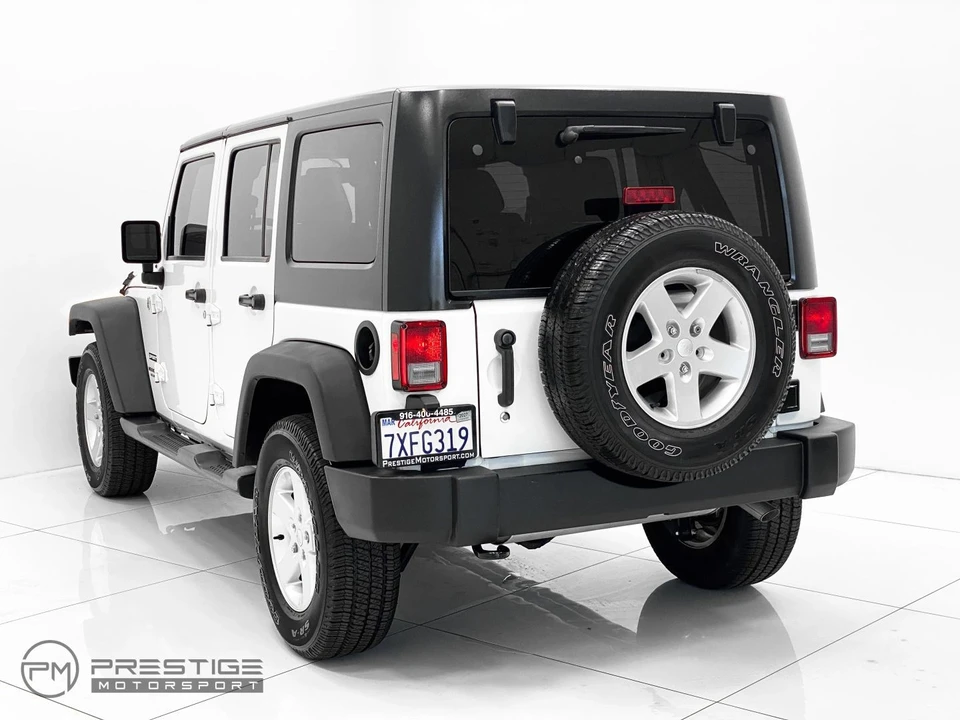2017 Jeep JK Wrangler - Image 12 of 31