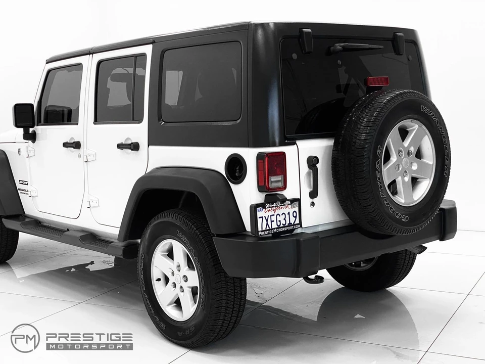 2017 Jeep JK Wrangler - Image 10 of 31