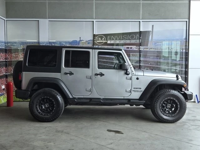 2017 Jeep JK Wrangler - Image 4 of 12