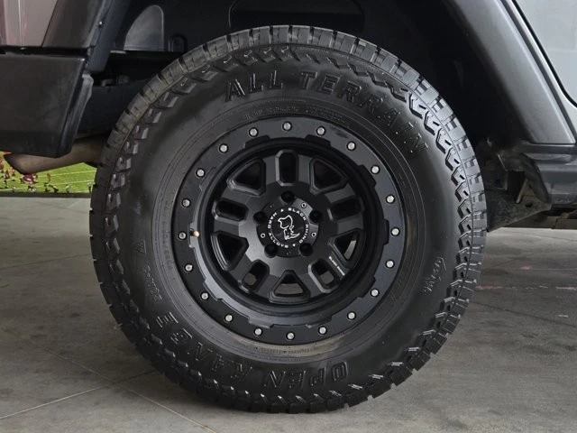 2017 Jeep JK Wrangler - Image 5 of 12