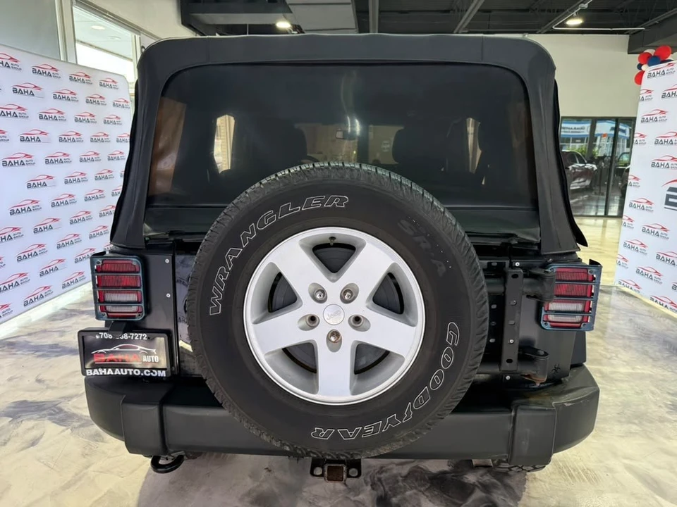 2017 Jeep JK Wrangler - Image 8 of 31