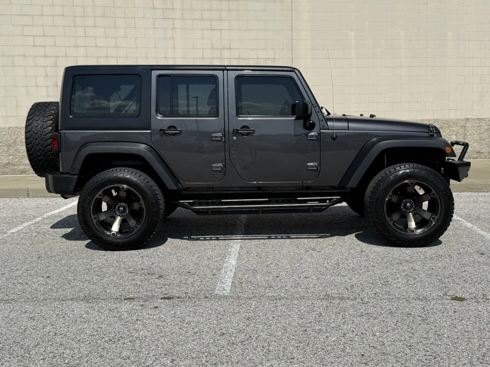 2017 Jeep JK Wrangler - Image 6 of 17