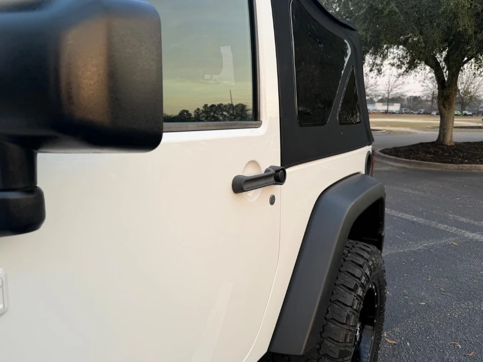 2017 Jeep JK Wrangler - Image 4 of 21