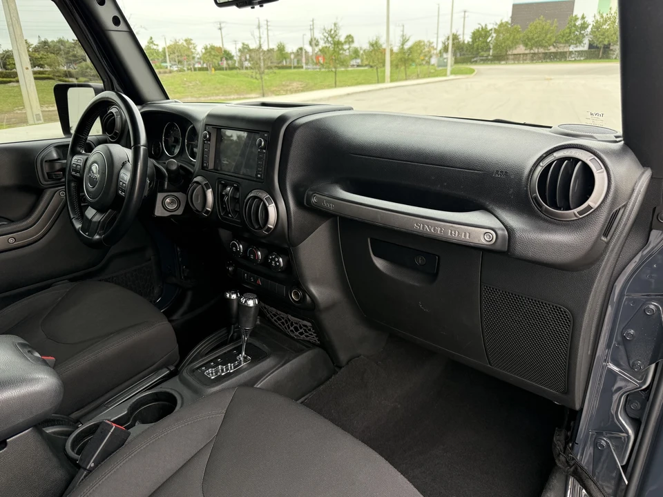 2017 Jeep JK Wrangler - Image 16 of 21