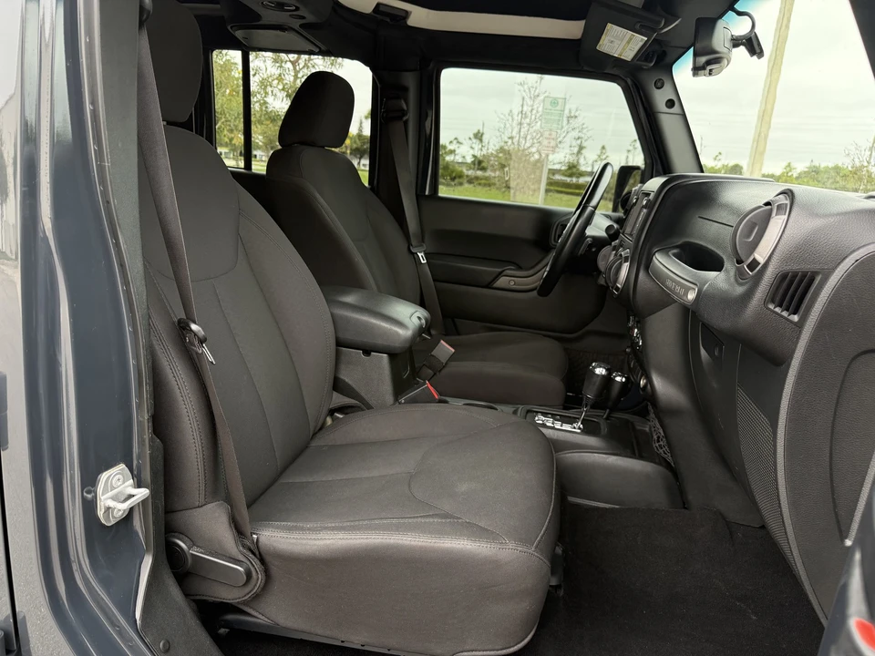 2017 Jeep JK Wrangler - Image 15 of 21