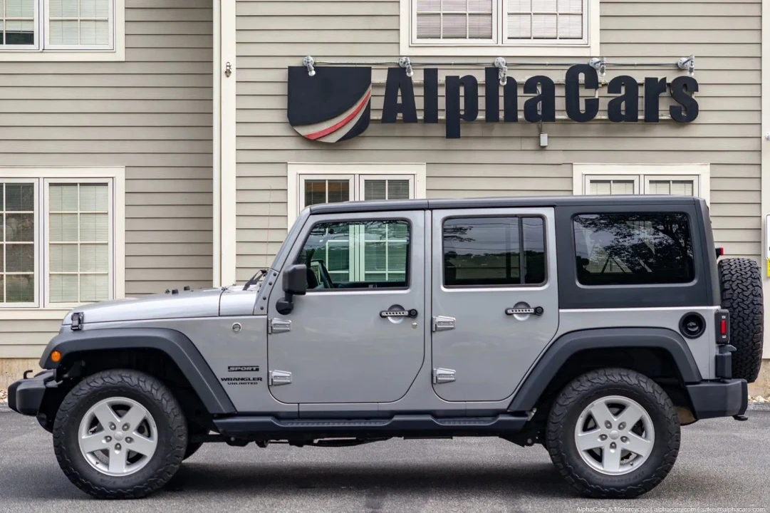 2017 Jeep JK Wrangler - Image 15 of 31