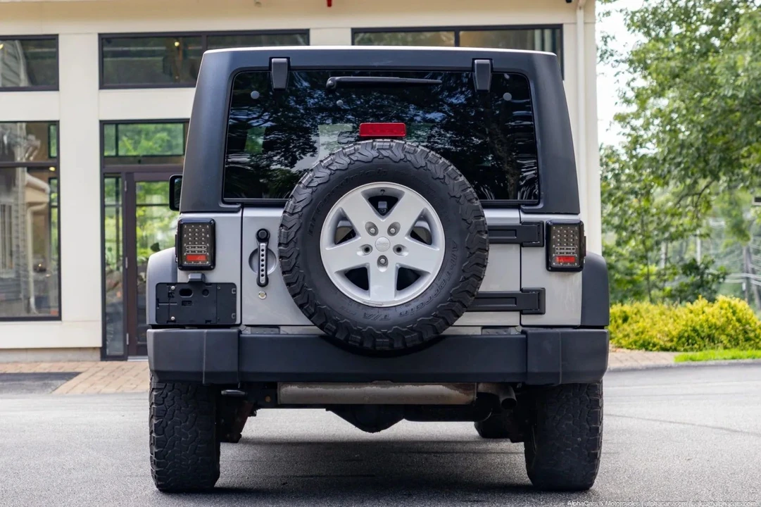 2017 Jeep JK Wrangler - Image 10 of 31