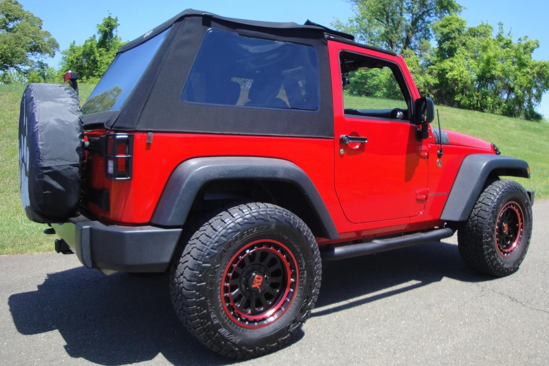 2017 Jeep JK Wrangler - Image 4 of 25