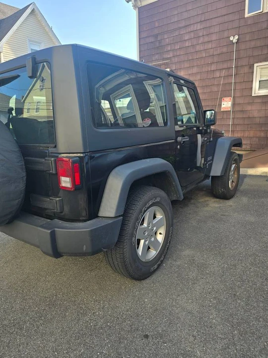 2017 Jeep JK Wrangler - Image 4 of 6