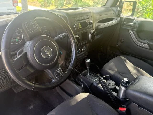 2017 Jeep JK Wrangler - Image 4 of 5