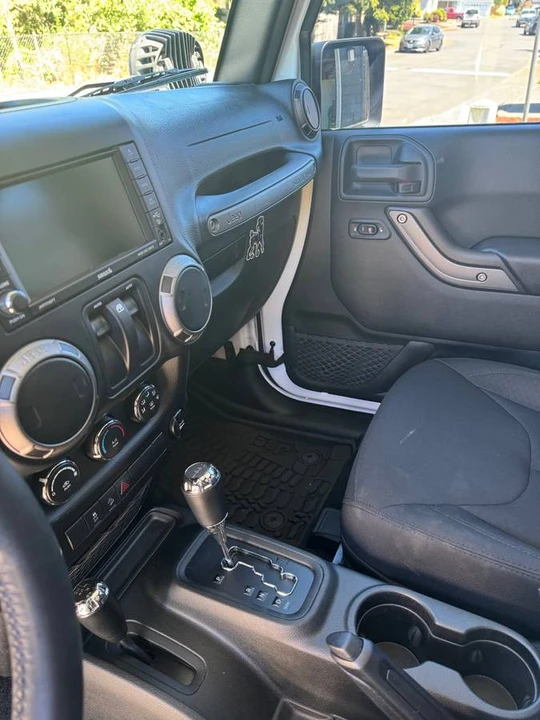 2017 Jeep JK Wrangler - Image 7 of 7