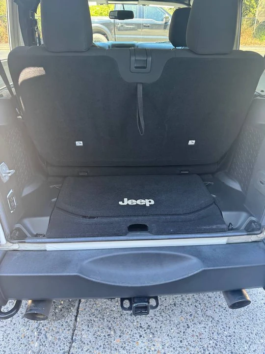 2017 Jeep JK Wrangler - Image 4 of 7
