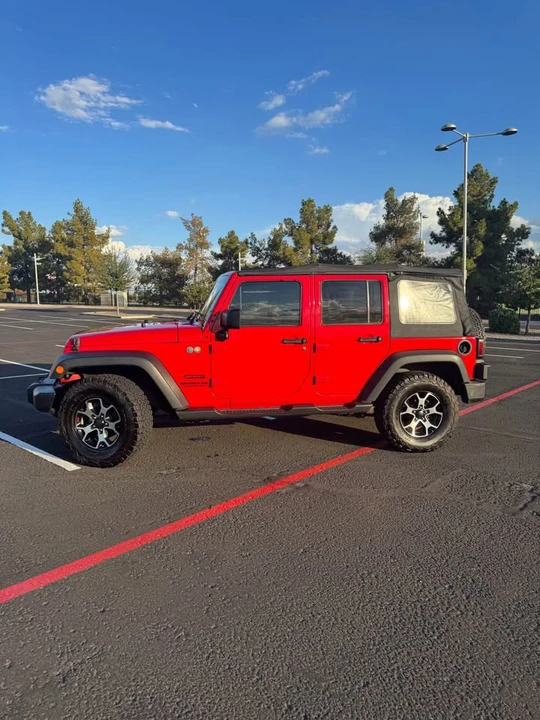 2017 Jeep JK Wrangler - Image 2 of 10