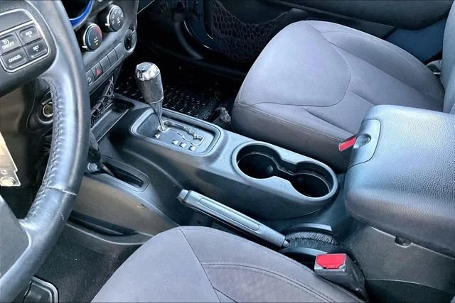 2017 Jeep JK Wrangler - Image 17 of 20