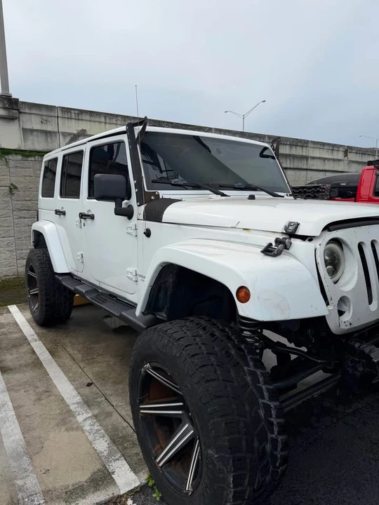 2017 Jeep JK Wrangler - Image 4 of 10